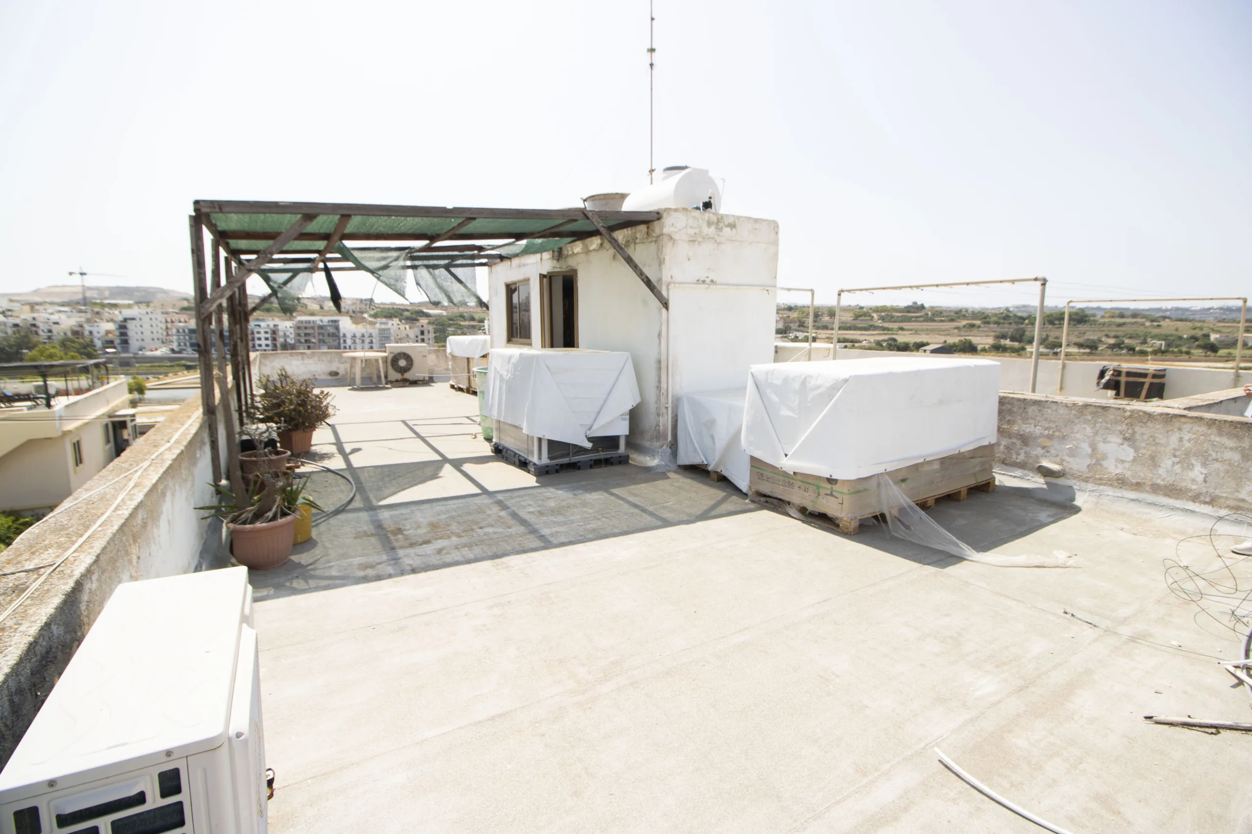 Roof - Maisonette with Airspace enjoying Views