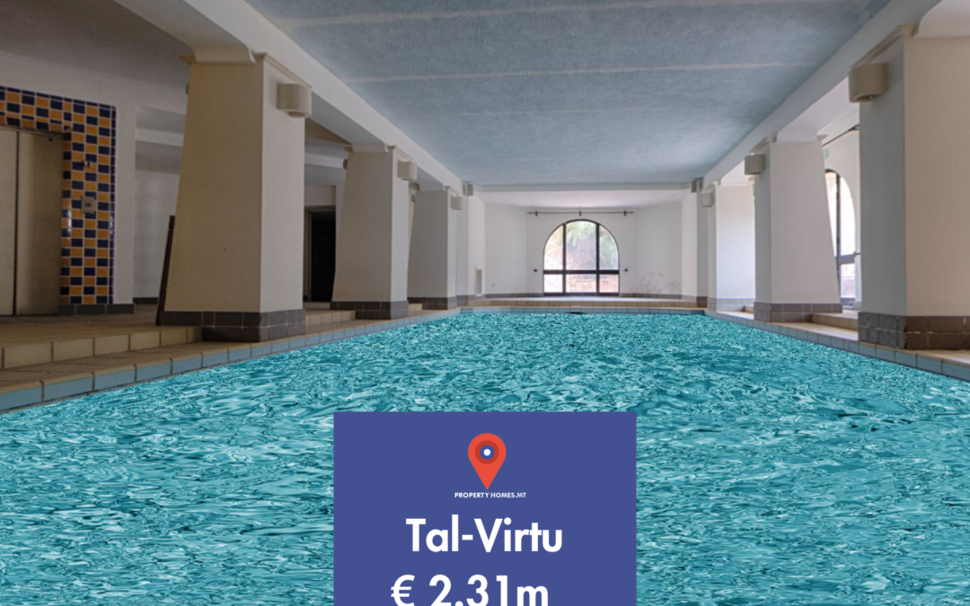 Detached Villa with Magnificent Views