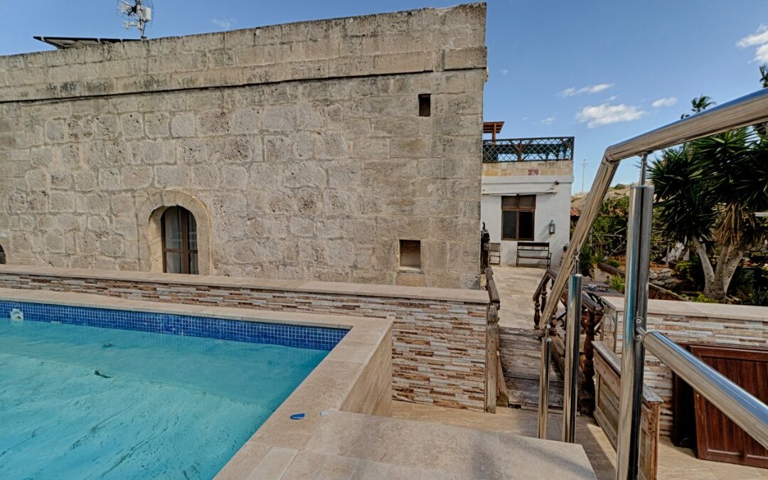 St Paul’s Bay farmhouse