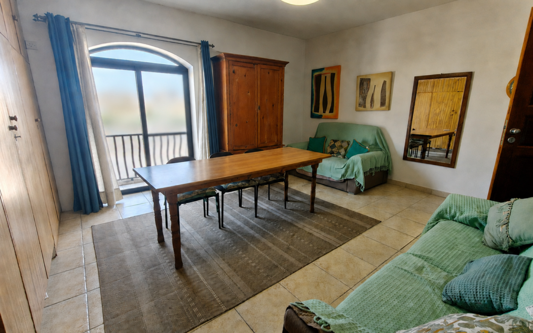 Balzan Apartment With Interconnected Garage
